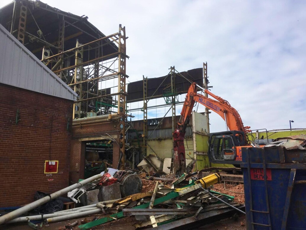 BUILDING DISMANTLING