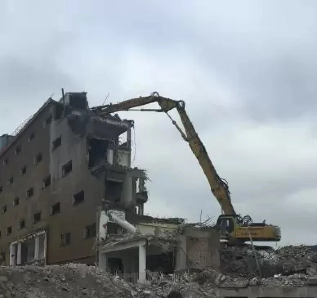 HIGH REACH DEMOLITION