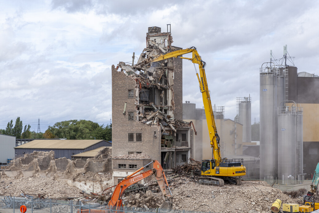 HIGH REACH DEMOLITION